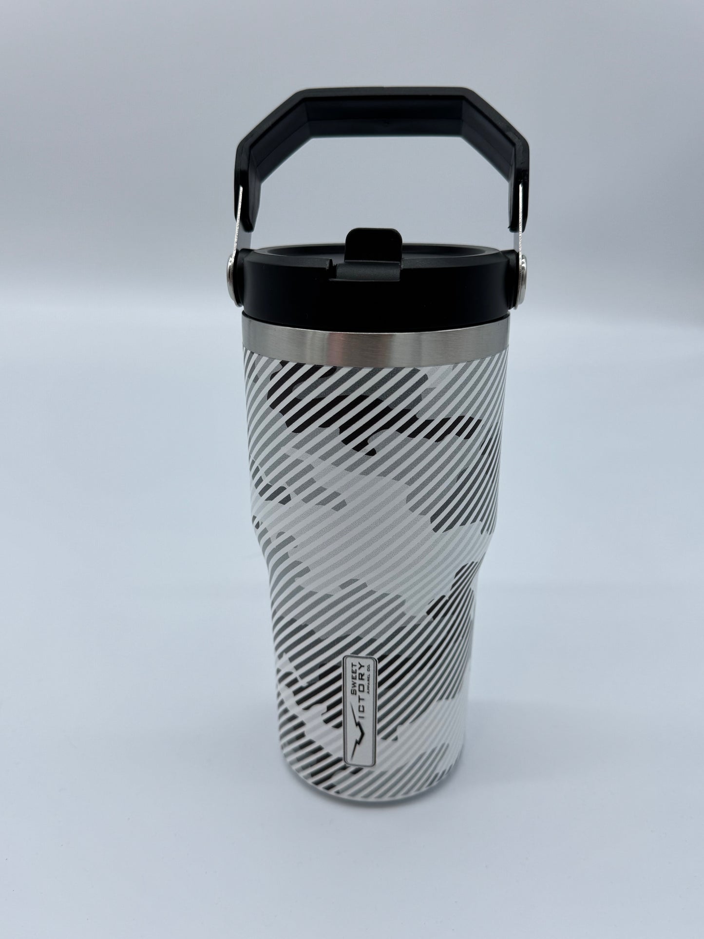 Snow Camo 20 oz Tumbler with Flip Up Straw & Handle