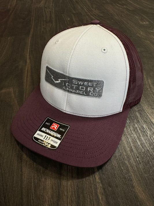 White/Maroon Richardson 112 Original Logo