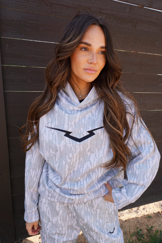 Lightweight Outdoorsman Camo V Hoodie