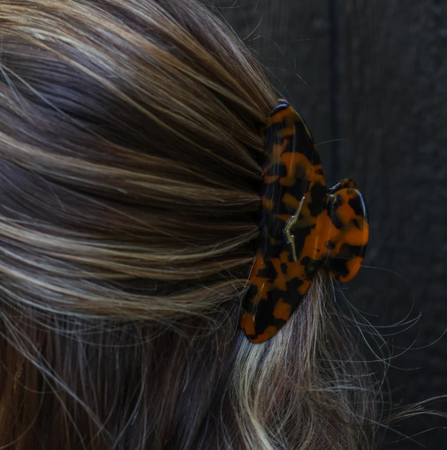 Tortise Shell V Large Hair Clip