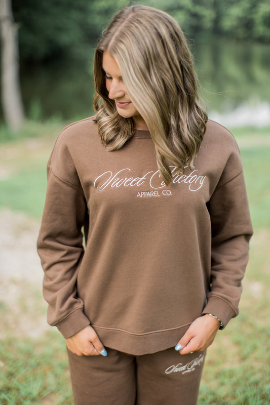 Classic Style Brown Crewneck Sweatshirt